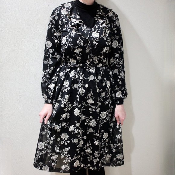 Vintage Ms. Sugar cottagecore floral prairie dress - Picture 2 of 16